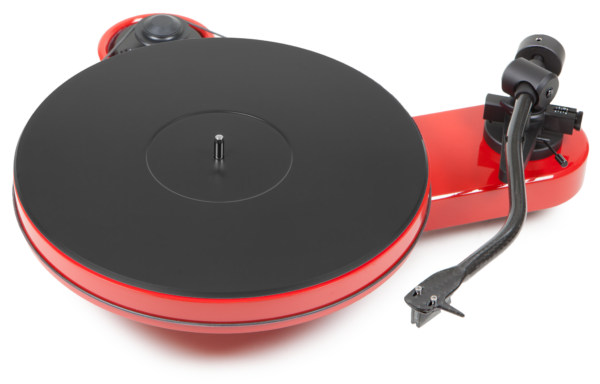 Vinüülplaadimängija Pro-Ject RPM 3 Carbon (ilma helipeata)