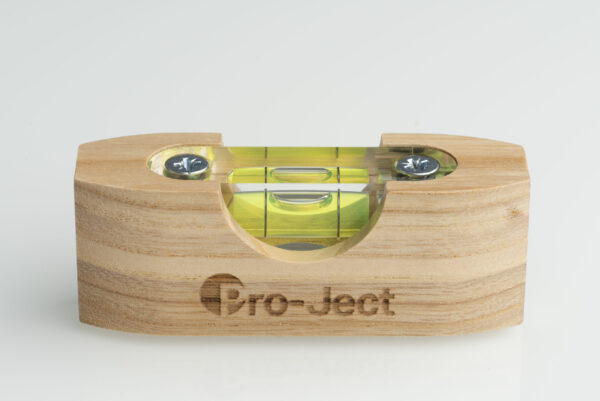 Vinüülimängija lood Pro-Ject Level it