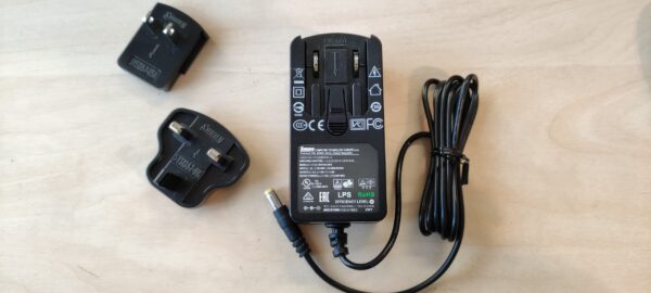 Pro-Ject originaal toiteplokk: 15V 1.6A 24W MAX DC